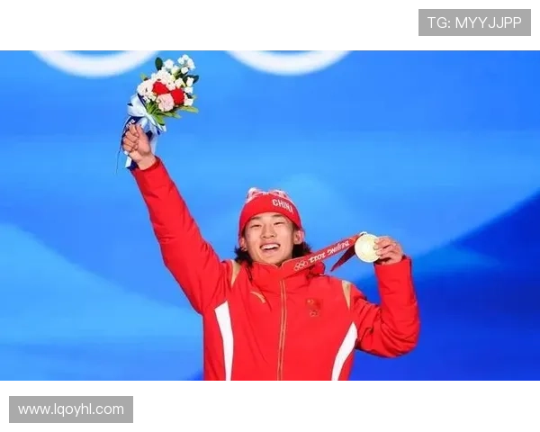 苏翊鸣二十二岁生日夺米兰首金